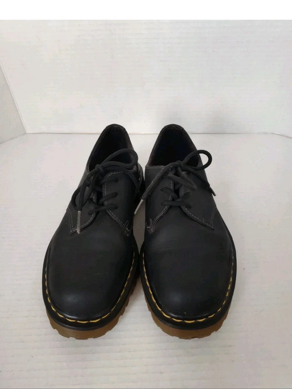 Dr. Martens Women's Matte Black Leather Lace-Up Oxford Shoes Size 7 Gillian